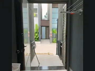 Porta de giro em acesso externo